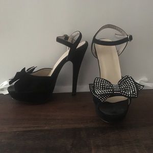 Black Bow Heels
